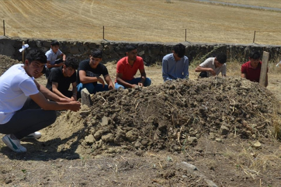 Boğulan 5 Kişi Toprağa Verildi