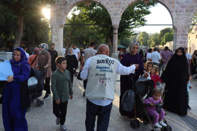 Şanlıurfalı Boykot Amca İş Başında