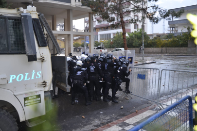 Polise Saldıran 8 Kişi Yakalandı