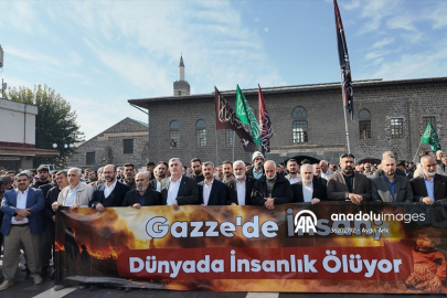 Gazze'ye Saldırılar Protesto Edildi